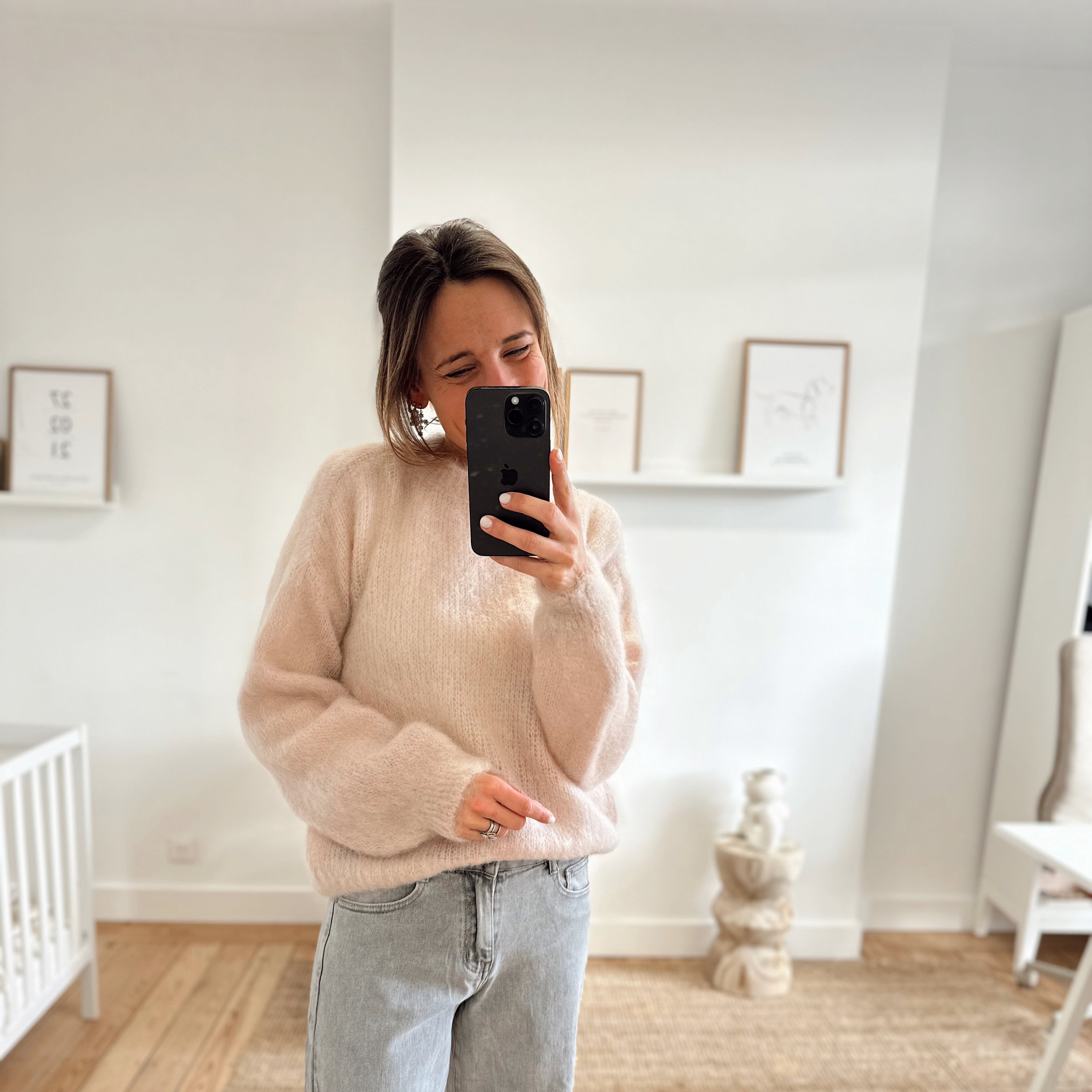 Pull LARISSA