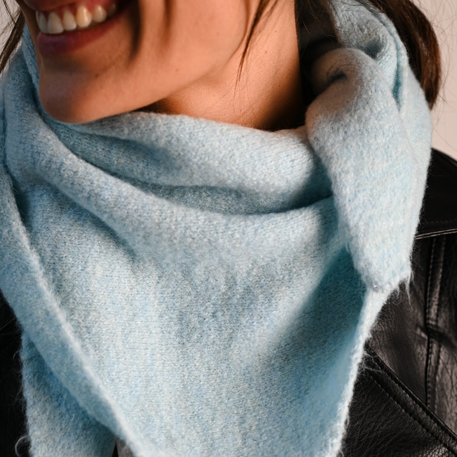 Foulard triangle KLOE