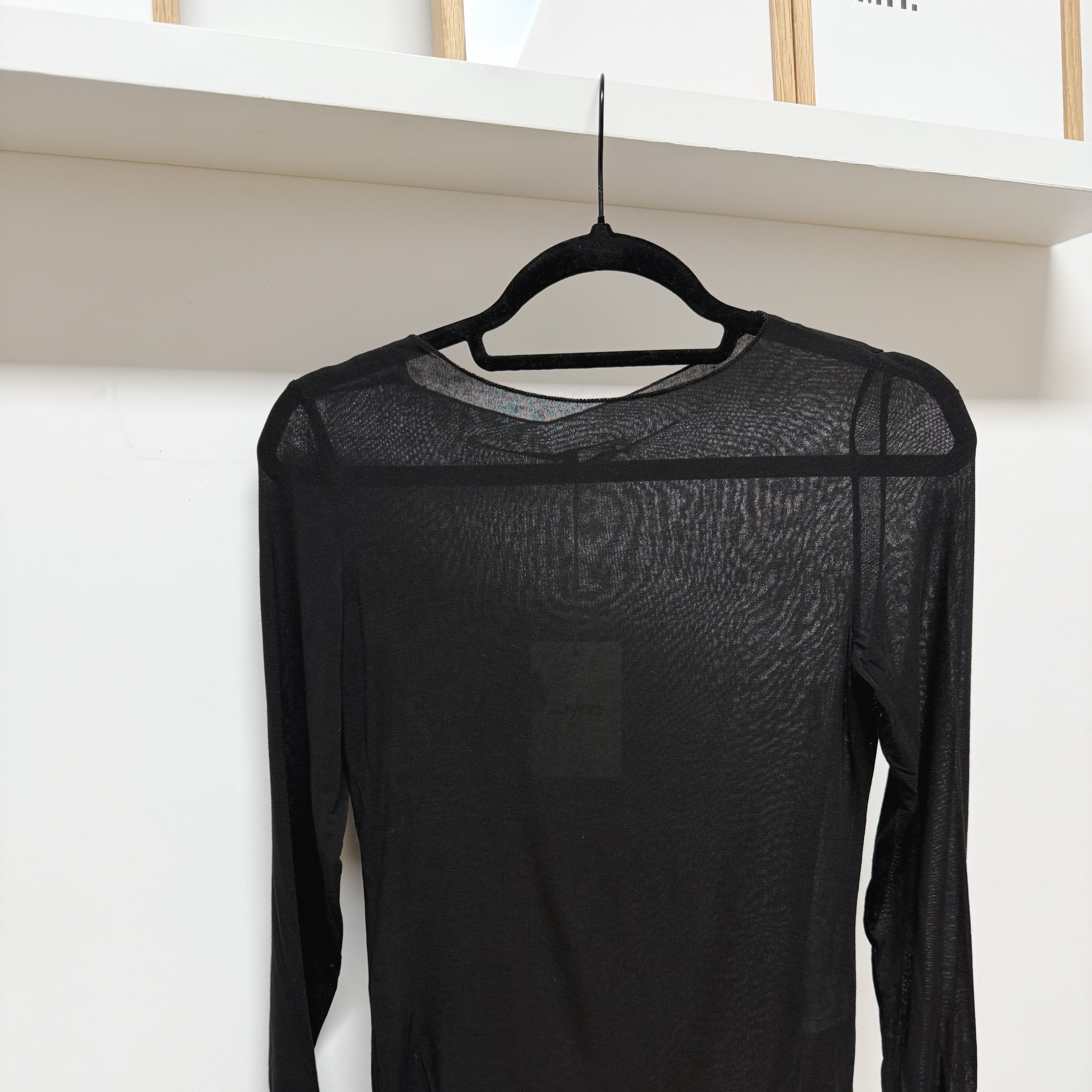 Sous-pull léger LARA