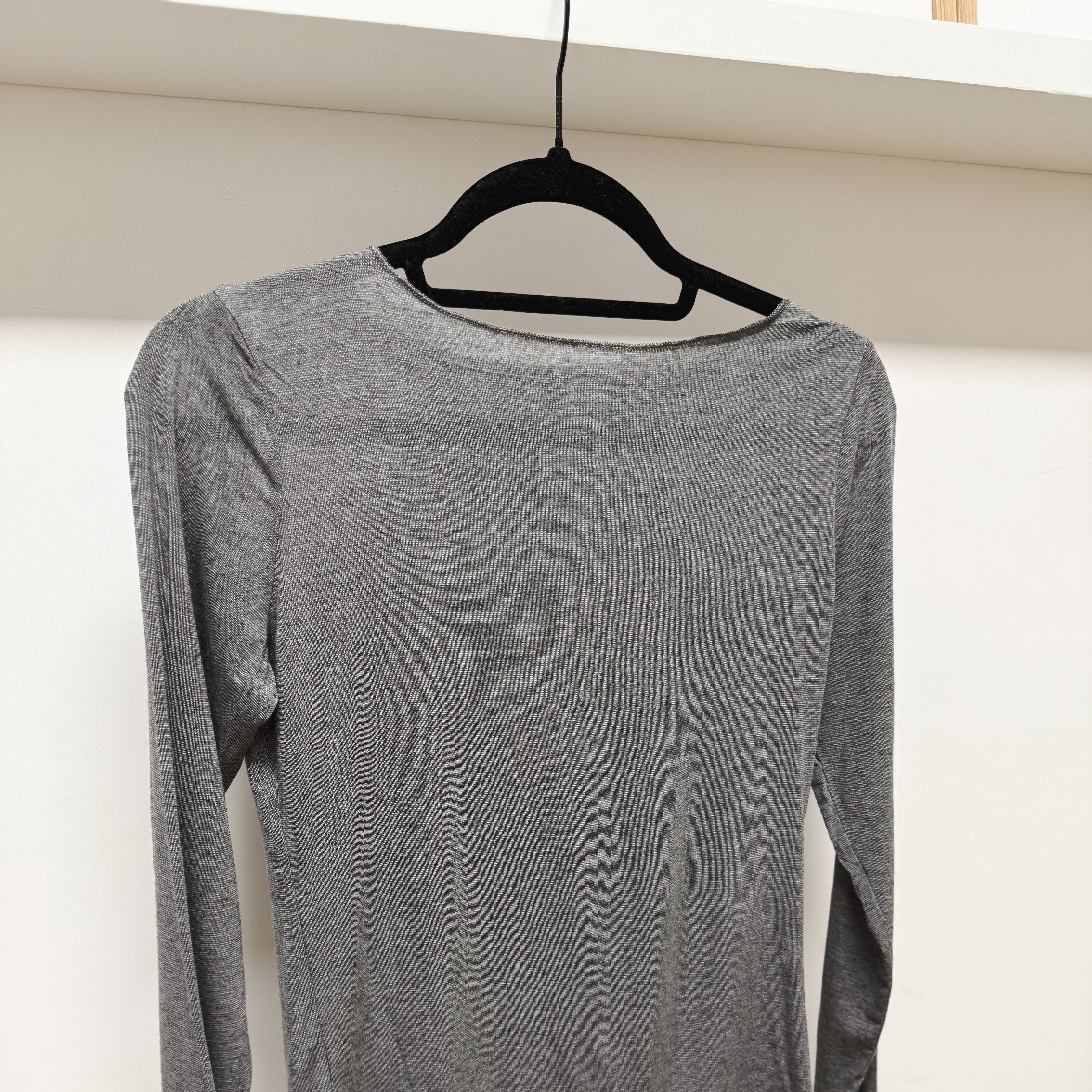 Sous-pull léger LARA