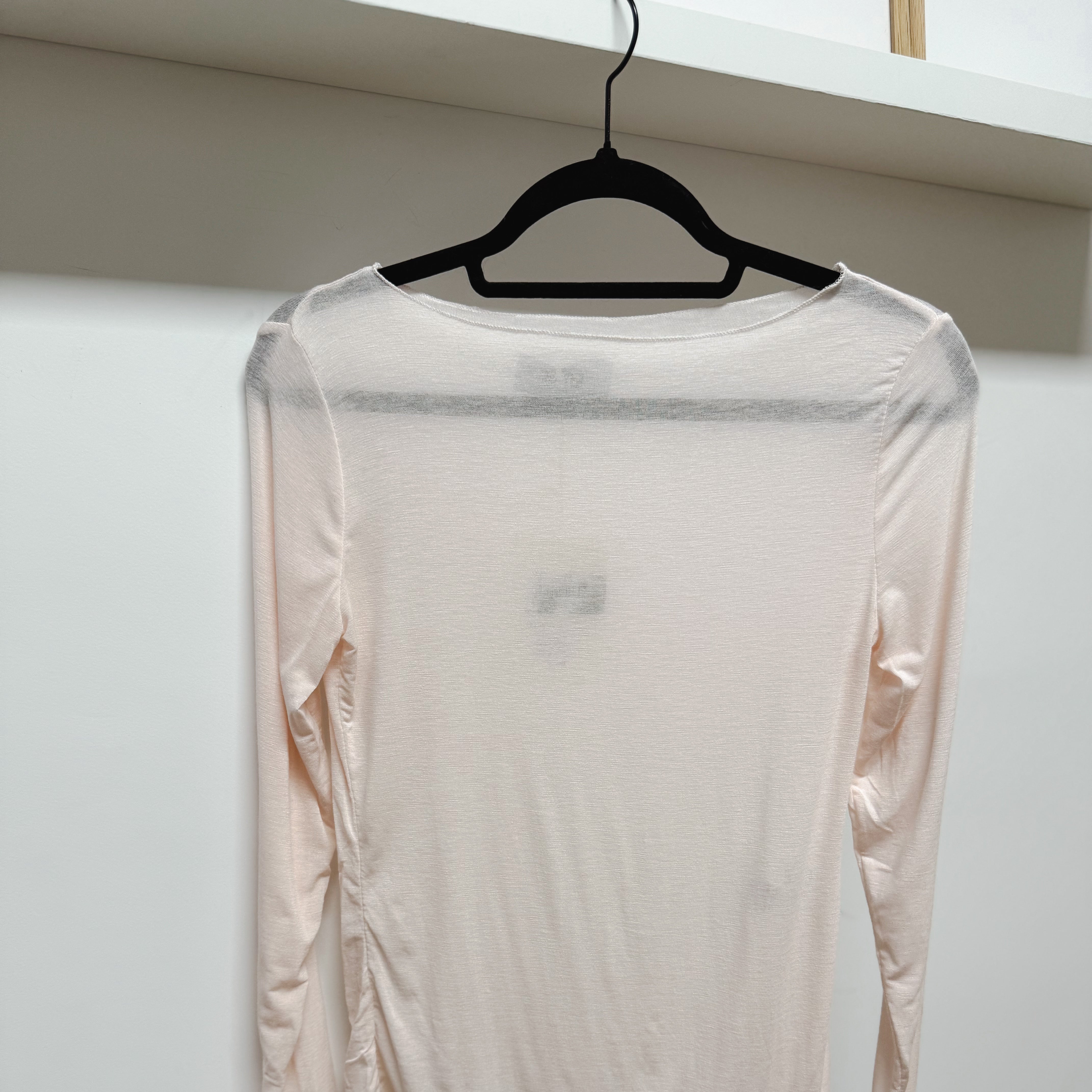 Sous-pull léger LARA