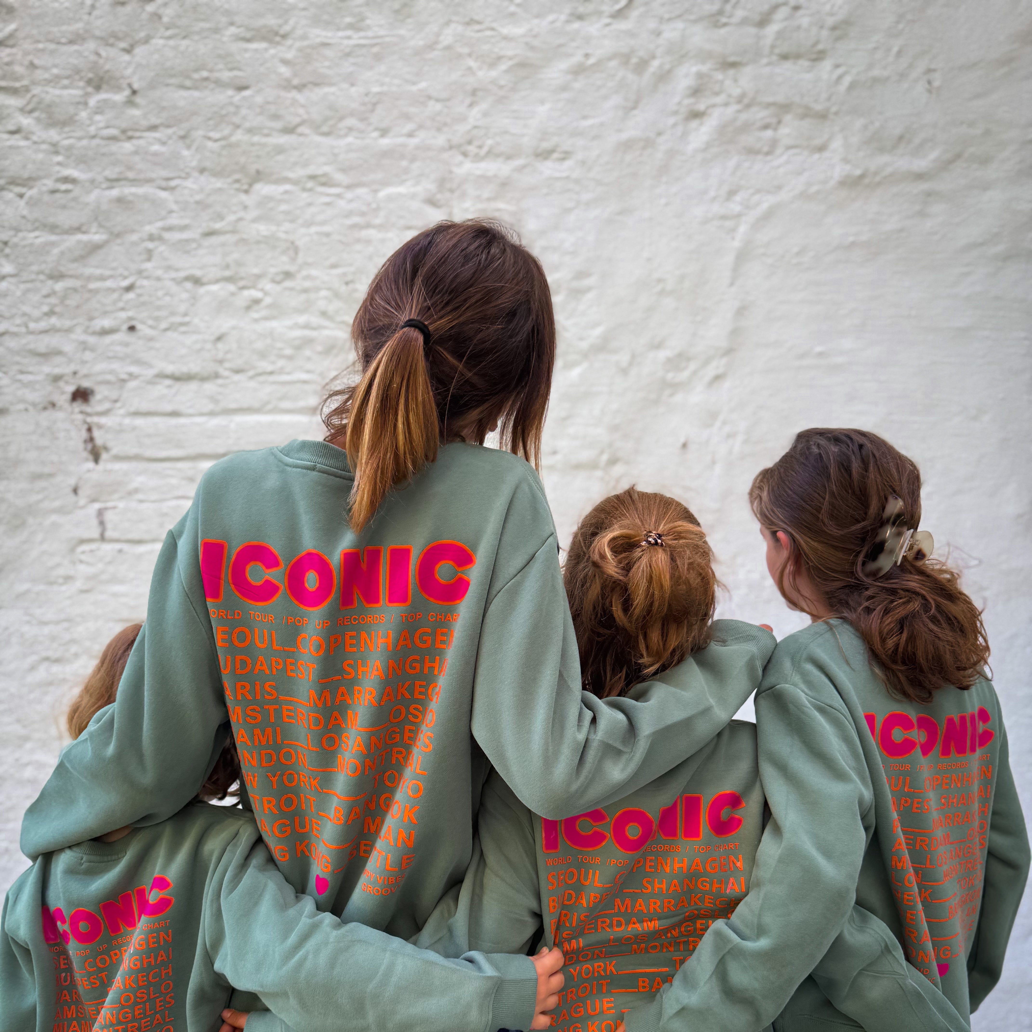 Sweat ICONIC MATCHY-MATCHY