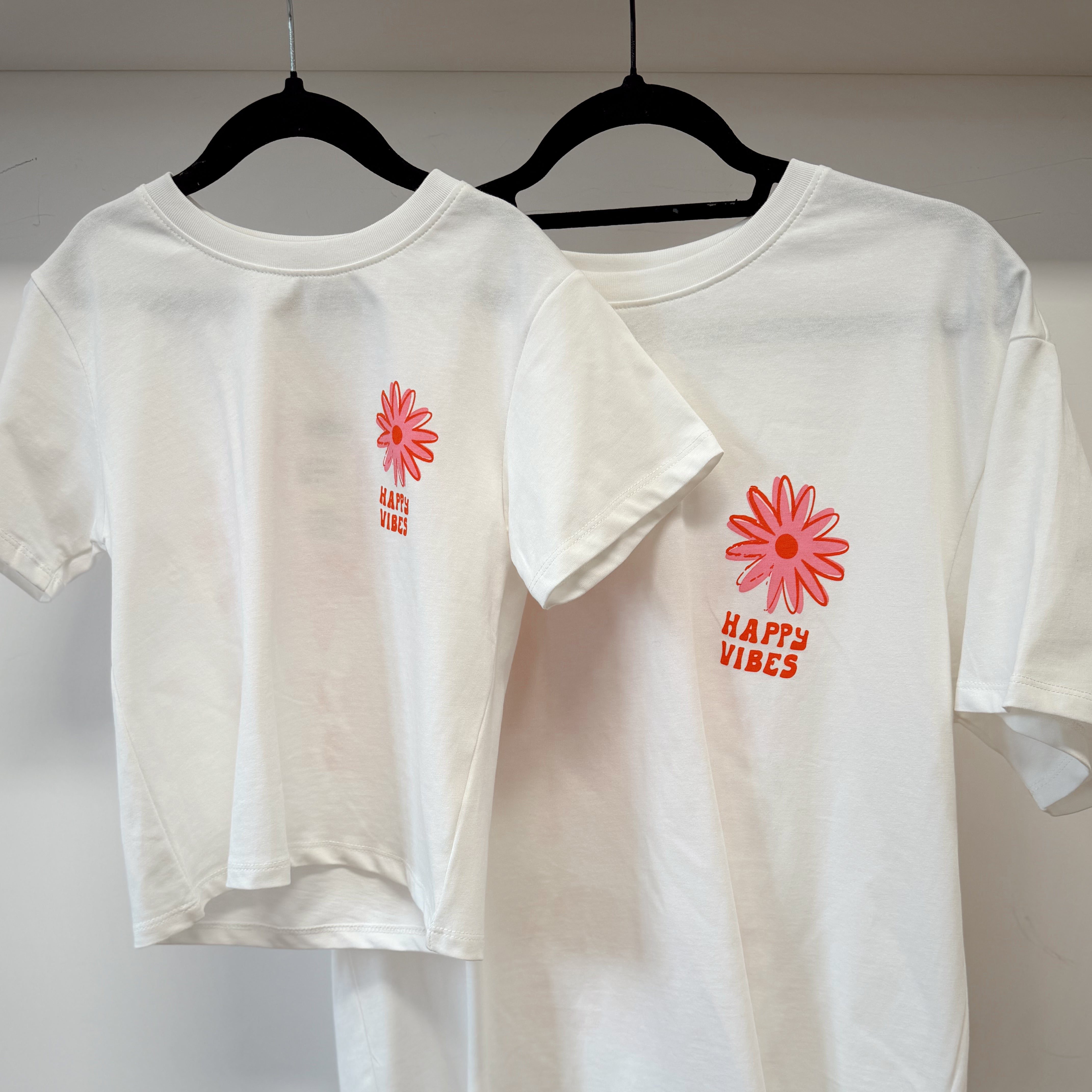 T-shirt HAPPY VIBES MATCHY-MATCHY