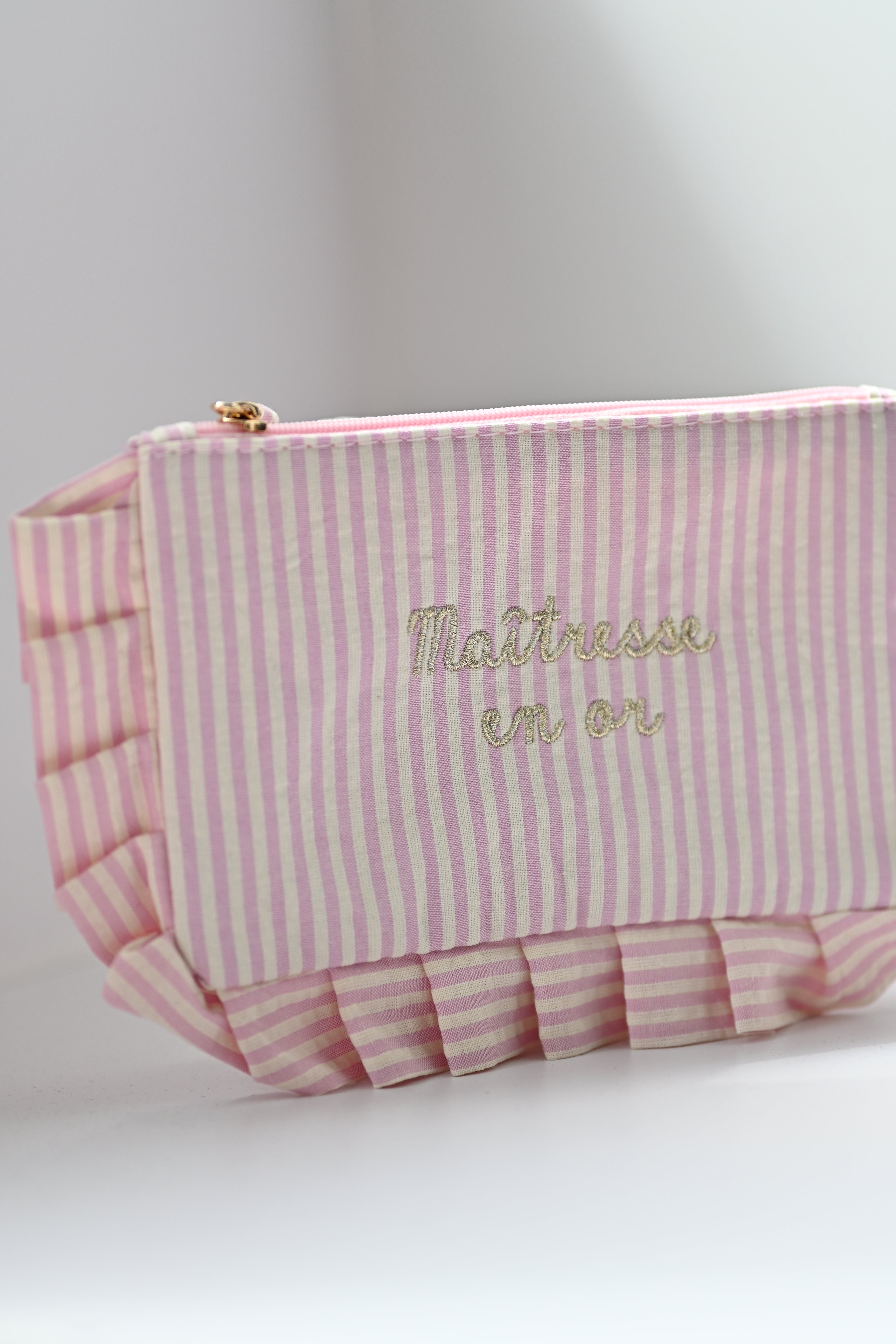Pochette MAÎTRESSE EN OR
