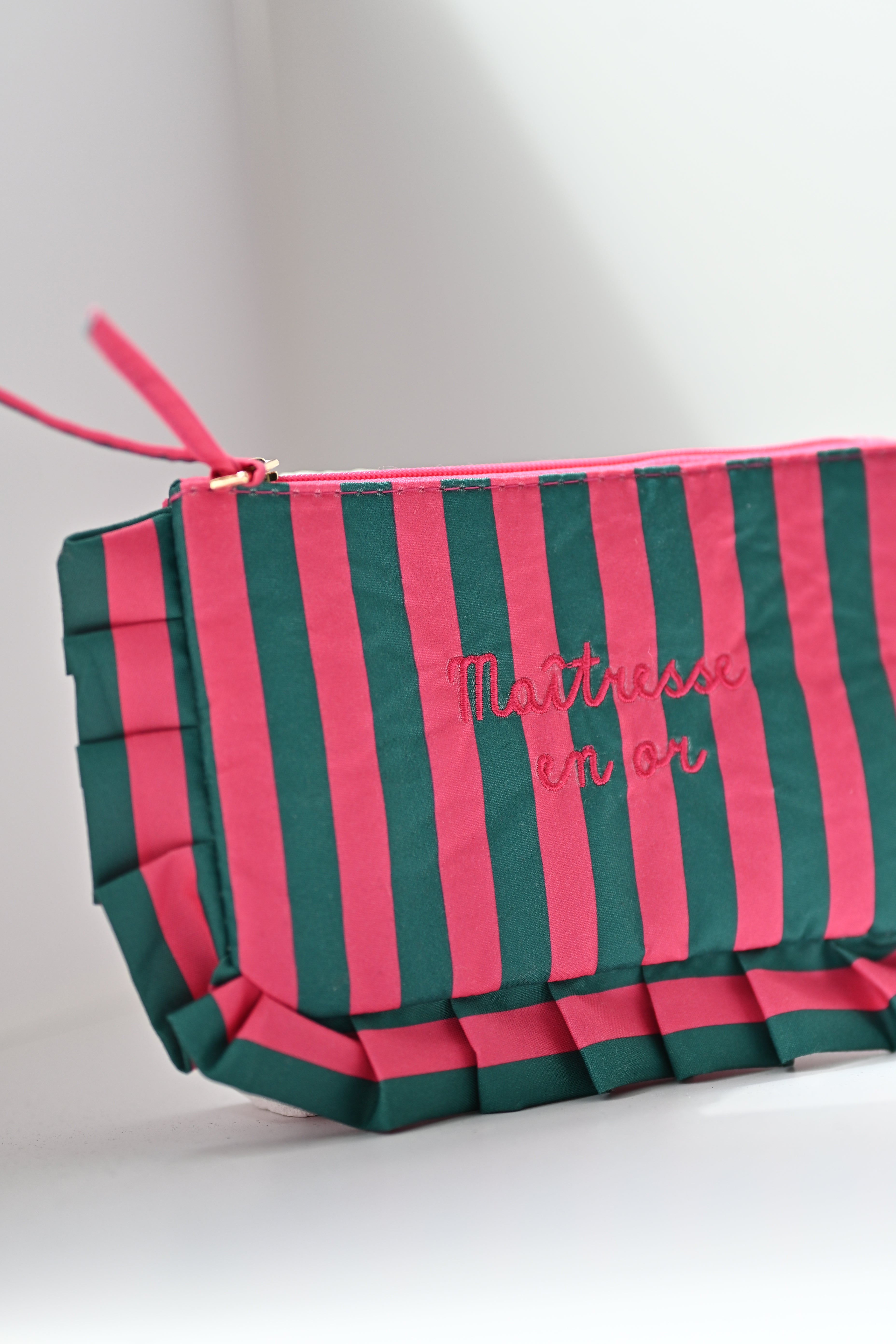 Pochette MAÎTRESSE EN OR